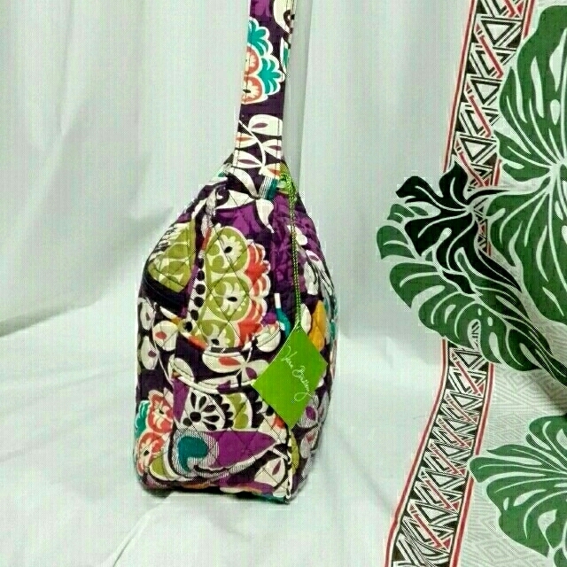 Vera Bradley(ヴェラブラッドリー)のひらりさん様ご専用〜（^ω^）ヴェラブラッドリー　新品On The Go レディースのバッグ(ショルダーバッグ)の商品写真