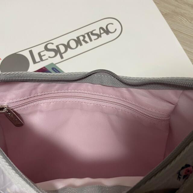 LeSportsac(レスポートサック)のレスポートサック　アナ雪　ディズニーコラボ　ショルダーバック レディースのバッグ(ショルダーバッグ)の商品写真