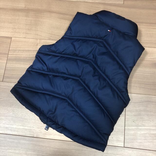 TOMMY HILFIGER(トミーヒルフィガー)のトミーヒルフィガー ダウンベスト　80〜90 キッズ/ベビー/マタニティのベビー服(~85cm)(ジャケット/コート)の商品写真