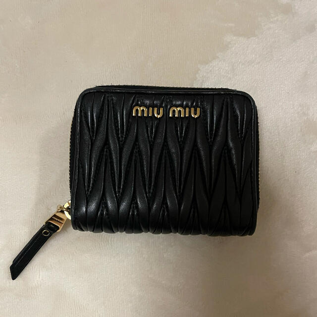 MIUMIU 財布 折り財布