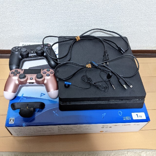 SONY PlayStation4 1TB本体 CUH-2200BB01