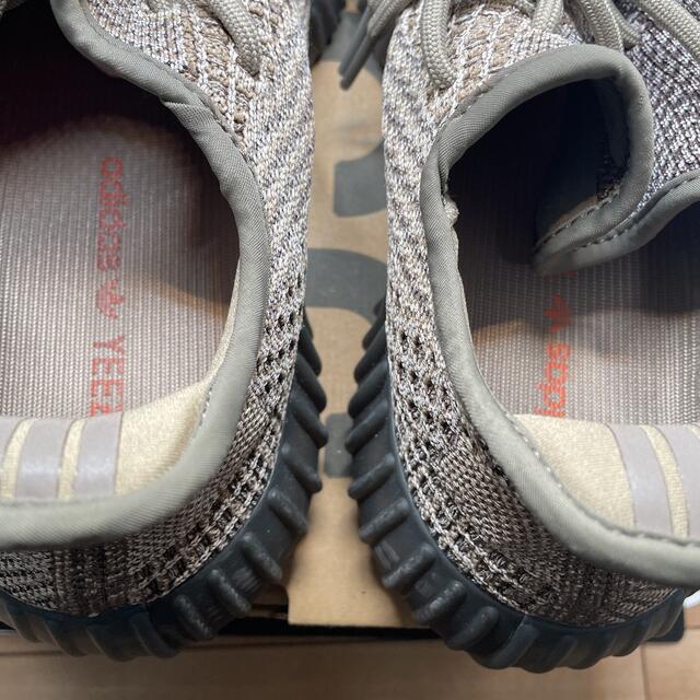 adidas(アディダス)のタグ付 adidas YEEZY BOOST 350 V2 26.5cm メンズの靴/シューズ(スニーカー)の商品写真