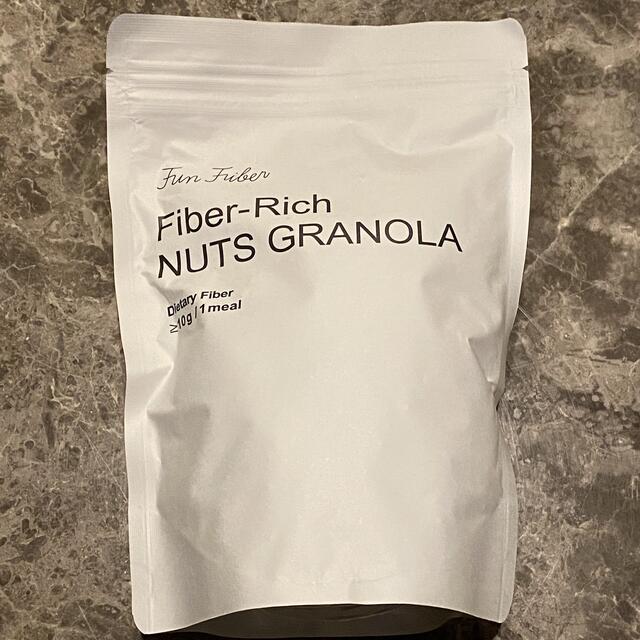ミー様用　Fiber-Rich NUTS GRANOLA 2袋 コスメ/美容のダイエット(ダイエット食品)の商品写真