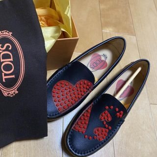 トッズ(TOD'S)のTOD‘S ローファー(ローファー/革靴)