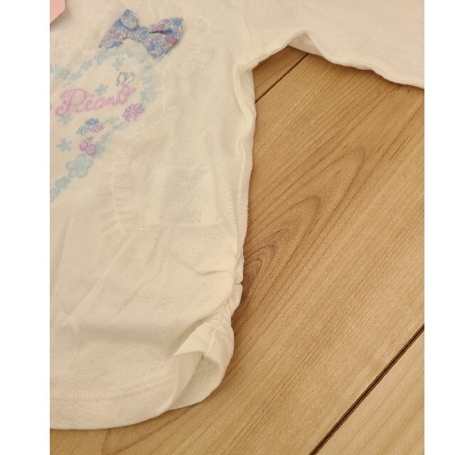 新品タグ付き　メゾピアノ　薄手カットソー　90 キッズ/ベビー/マタニティのキッズ服女の子用(90cm~)(Tシャツ/カットソー)の商品写真