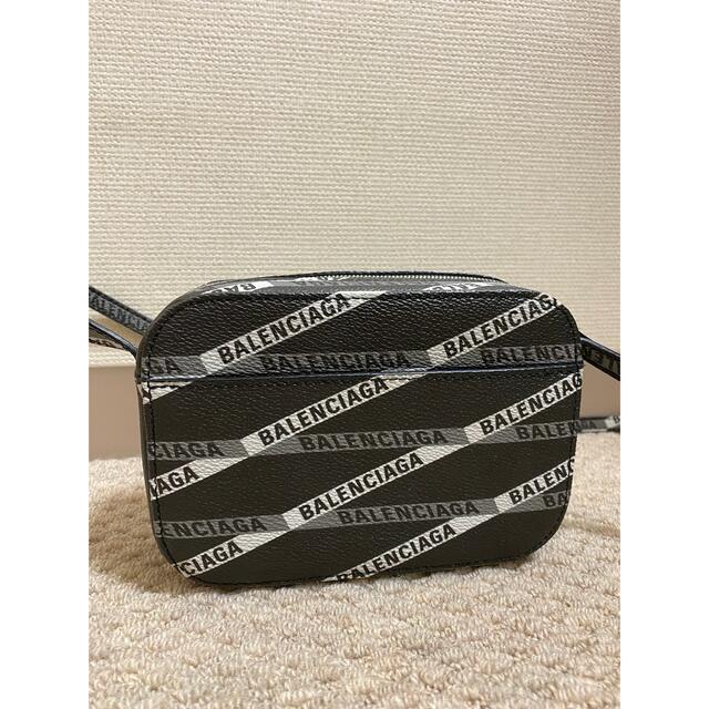 BALENCIAGA  バレンシアガ　エブリデイ　カメラバッグ XS  美品