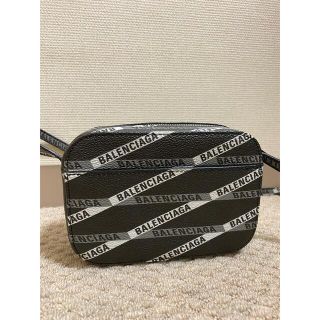 バレンシアガ(Balenciaga)の【極美品】バレンシアガ エブリデイカメラバック(ショルダーバッグ)