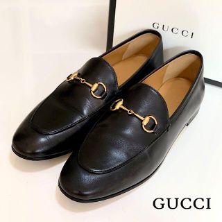 グッチ(Gucci)の3347 グッチ ホースビット レザー ローファー 黒(ローファー/革靴)