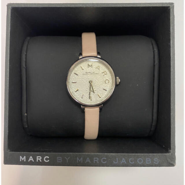 MARC BY MARC JACOBS(マークバイマークジェイコブス)の腕時計　マークバイマークジェイコブス レディースのファッション小物(腕時計)の商品写真