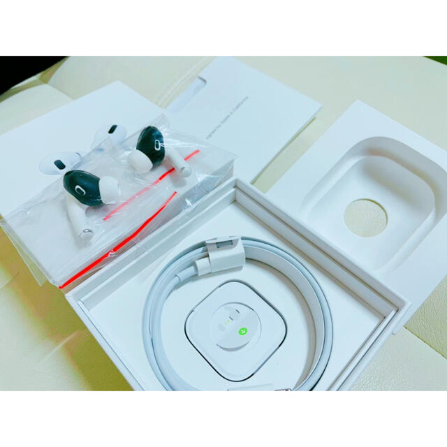 Apple AirPods Pro 正規品 ヘッドフォン/イヤフォン