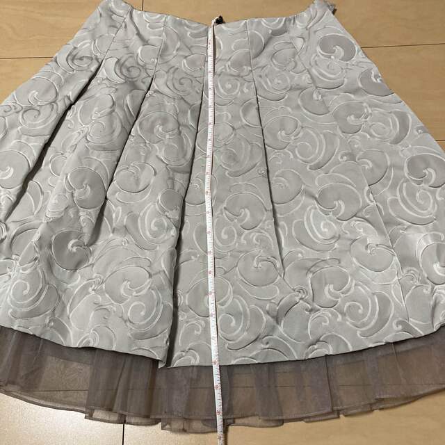 NATURAL BEAUTY(ナチュラルビューティー)のNatural Beauty スカートサイズS レディースのスカート(ひざ丈スカート)の商品写真