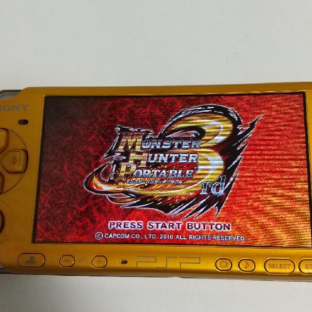 psp 3000 フルセット　ラディアント・レッド