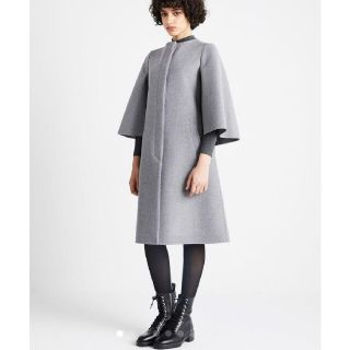 バーニーズニューヨーク(BARNEYS NEW YORK)の専用です。(ポンチョ)