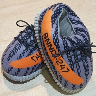 アディダス(adidas)のadidas yeezy (スニーカー)