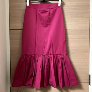 ザラ(ZARA)のZARA マーメイドスカート　フリル　ローズ(ロングスカート)