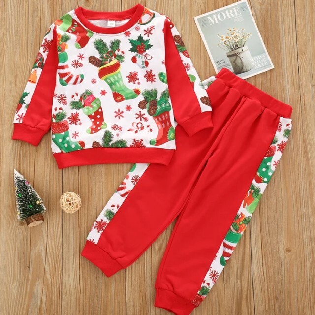 クリスマス衣装 仮装 セットアップ❣️130★新品インポート キッズ/ベビー/マタニティのキッズ服男の子用(90cm~)(パジャマ)の商品写真