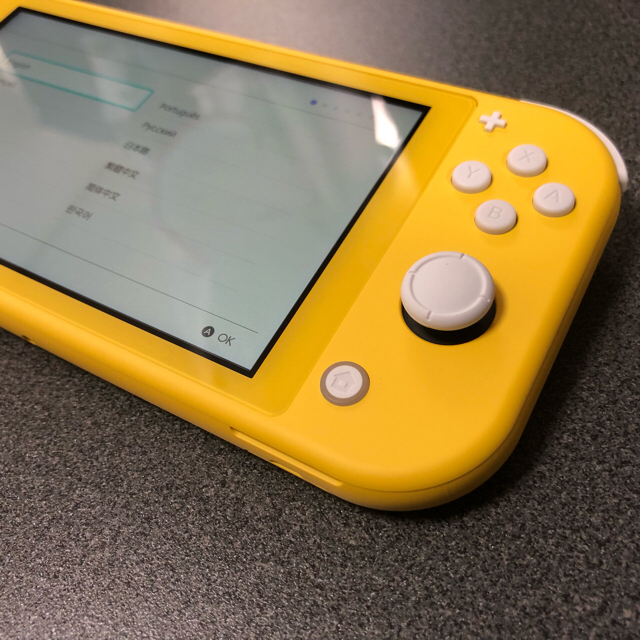 Nintendo Switch Lite イエロー　シリコンケースセット