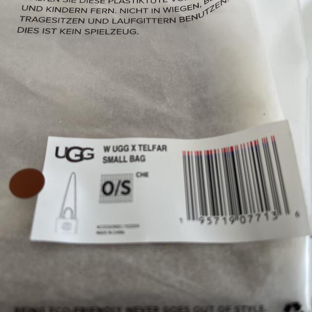 UGG(アグ)の限定!!UGG X TELFAR SMALL SHOPPER アグ　テルファー レディースのバッグ(ショルダーバッグ)の商品写真