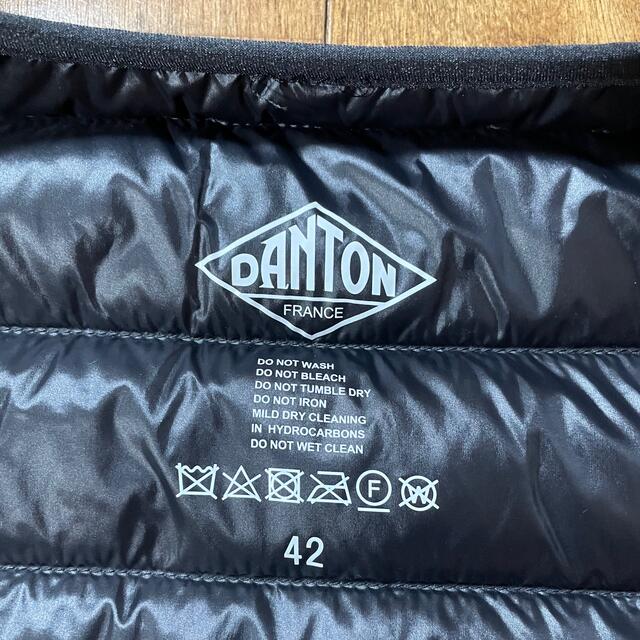 DANTON(ダントン)のダントン インナーダウン ジャケット メンズ クルーネック　ブラック　Mサイズ メンズのジャケット/アウター(ダウンジャケット)の商品写真