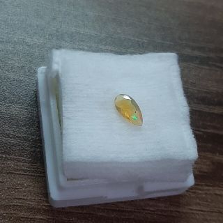 オパール 0.25カラット