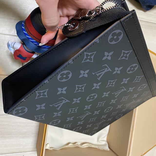 LOUIS クラッチバッグ の通販 by mei's shop｜ルイヴィトンならラクマ VUITTON - LOUIS VUITTON 新品即納
