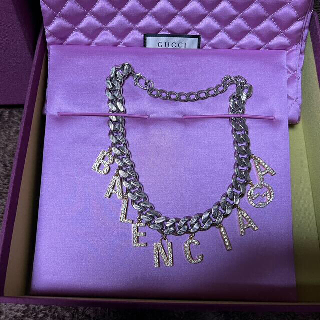 GUCCI BALENCIAGA 激レア名品 スクリプトチョーカー 正規店購入品 GUCCI BALENCIAGA 激レア名品 スクリプトチョーカー 正規店購入品