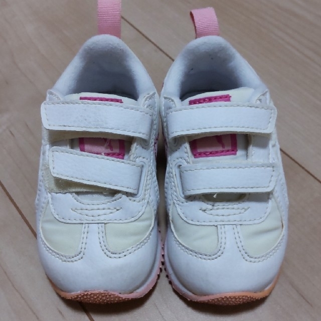 PUMA(プーマ)の専用★ベビーシューズ　ファーストシューズ　女の子　PUMA　12cm キッズ/ベビー/マタニティのベビー靴/シューズ(~14cm)(スニーカー)の商品写真