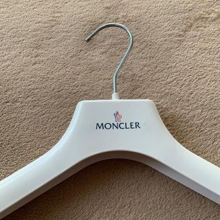 モンクレール(MONCLER)のMONCLER モンクレール ハンガー(ダウンジャケット)