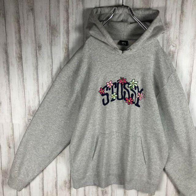 stussy パーカー　即完売品