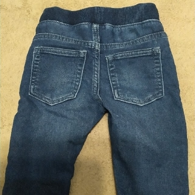 babyGAP(ベビーギャップ)のベビーギャップ　ジーンズ　80 キッズ/ベビー/マタニティのベビー服(~85cm)(パンツ)の商品写真