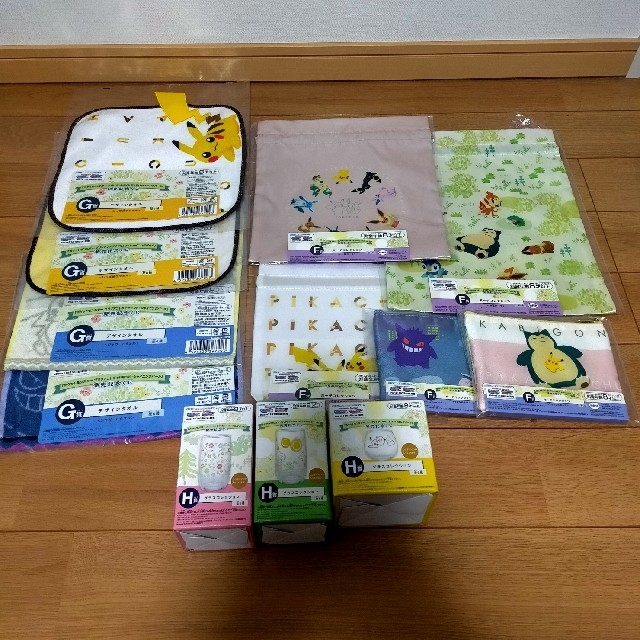 ポケモン(ポケモン)の【新品・未使用】③ポケモン　一番くじ 色々セット エンタメ/ホビーのおもちゃ/ぬいぐるみ(キャラクターグッズ)の商品写真