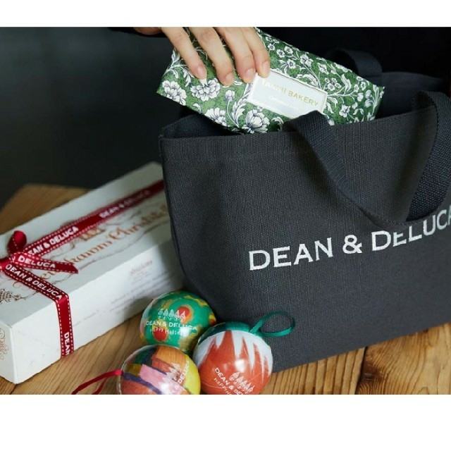 DEAN & DELUCA(ディーンアンドデルーカ)のDEAN&DELUCA　チャリティートート　L　ストーングレー レディースのバッグ(トートバッグ)の商品写真