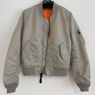 アルファインダストリーズ(ALPHA INDUSTRIES)のma-1    アルファ・インダストリーズ　(ブルゾン)