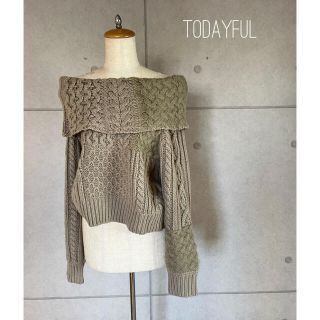 トゥデイフル(TODAYFUL)の美品❁⃘*.ﾟﾄｩﾃﾞｲﾌﾙ❁⃘*.ﾟオフショルダーニット❁⃘*.ﾟ(ニット/セーター)