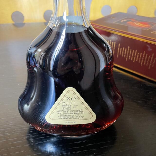 ヘネシーX.O Cognac Hennessy 金キャップ 箱付き 700ml 食品/飲料/酒の酒(ブランデー)の商品写真
