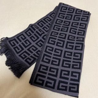 GIVENCHY(マフラー)のフリマアイテム一覧 GIVENCHY(マフラー)のフリマアイテム一覧