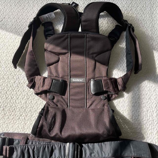 BABYBJORN(ベビービョルン)のベビージョルン　ベビーキャリアone+メッシュ キッズ/ベビー/マタニティの外出/移動用品(抱っこひも/おんぶひも)の商品写真