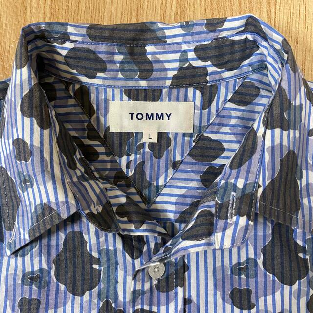 TOMMY(トミー)のTOMMY  メンズ　柄シャツ メンズのトップス(シャツ)の商品写真