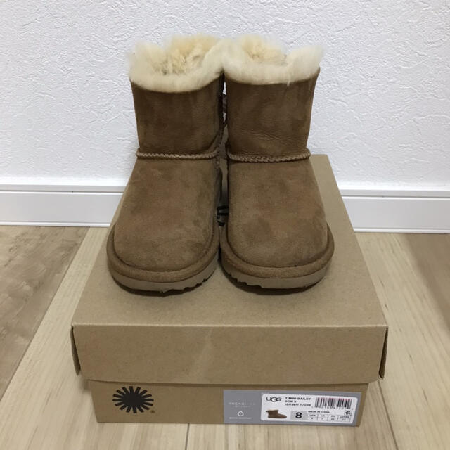 新品未使用　UGGムートンブーツ　15