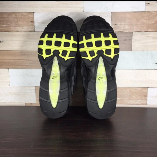 大特価特価 NIKE - NIKE AIR MAX 95 ESSENTIAL 27.5cmの通販 by USED☆SNKRS |ナイキならラクマ 超歓迎通販