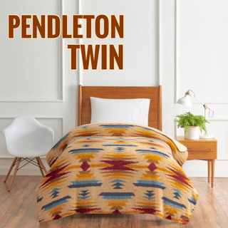ペンドルトン(PENDLETON)のペンドルトンもこもこブランケットPENDLETONツインサイズ ベージュ系 毛布(毛布)