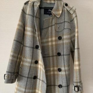 バーバリー(BURBERRY)の素敵！！バーバリーのコート(ピーコート)