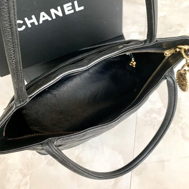 CHANEL(シャネル)の《クーポン限定》正規品◆美品 CHANEL 復刻トート キャビアスキン ブラック レディースのバッグ(トートバッグ)の商品写真