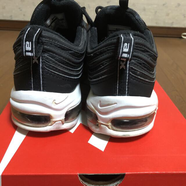 NIKE(ナイキ)の本日のみ値下げ　エアマックス97 28cm airmax97 メンズの靴/シューズ(スニーカー)の商品写真