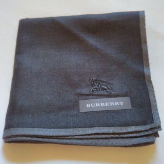 バーバリー(BURBERRY)の【新品未使用】BURBERRY　ハンカチ(ハンカチ/ポケットチーフ)