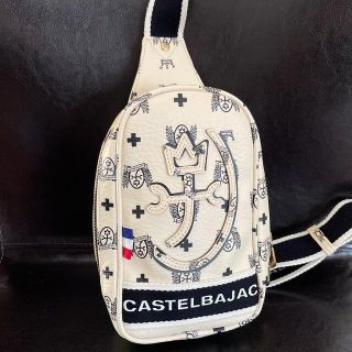 カステルバジャック(CASTELBAJAC)のカステルバジャック　ボディバッグ(ボディーバッグ)