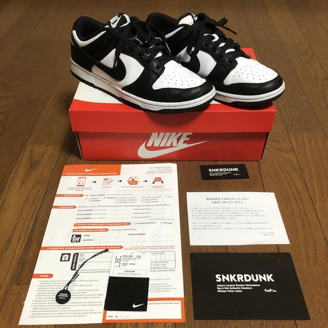 NIKE(ナイキ)のNIKE DUNK LOW panda パンダ メンズの靴/シューズ(スニーカー)の商品写真