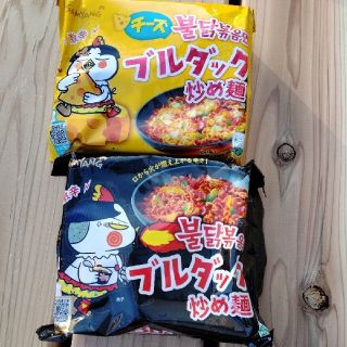 カルディ(KALDI)のブルダック炒め麺　ノーマル　チーズ(インスタント食品)