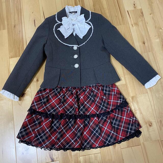 HusHush(ハッシュアッシュ)のハッシュアッシュ☆フォーマルスーツ☆120 キッズ/ベビー/マタニティのキッズ服女の子用(90cm~)(ドレス/フォーマル)の商品写真