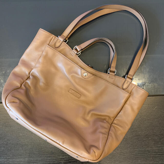 美品 Daniel & Bob レザートートバッグ ショルダー ベージュ - xtreme.aero